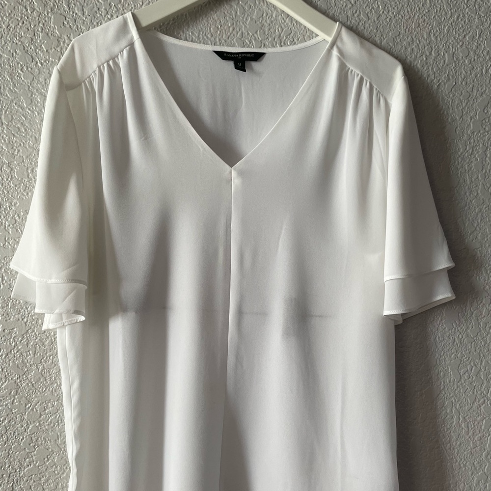 NWOT Banana Republic Blouse🤍